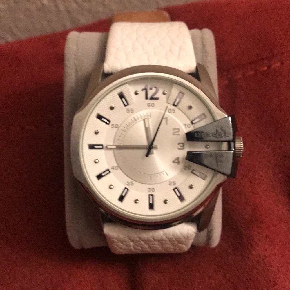 Diesel watch. White genuine leather band